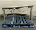 Lot: 14-7-127: (1) Topcon AIT-350W 