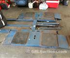 Lot: 14-8-6125: (1) Rotary 6000 # Automotive Pad Lift 