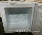 Lot: 14-2-7559: (1) Edgestar Mini Refrigerator 