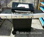 Lot: 14-2-7724: (1) Char Broil Infrared Grill 