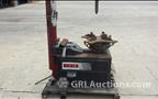 Lot: 15-3-5564: (1) Coats 950 Electric Wheel Balancer (1) Coats 5060AX Rim clamp tire changer 