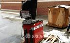 Lot: 15-3-5690: (1) Coats 950 Electric Wheel Balancer (1) Coats 950 Electric Wheel Balancer 