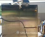 Lot: 15-3-5829: (1) Douglas 1520-N Rack Washer 