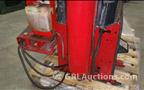 Lot: 15-3-5715: (1) Coats 5060AX Rim clamp tire changer 