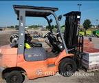 Lot: 15-3-4145: (1) Toyota 7FGU20 Propane Forklift 