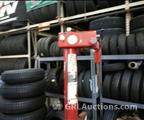 Lot: 15-3-6098: (1) Coats 5060AX Rim clamp tire changer 