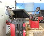 Lot: 15-3-6084: (1) Coats 950 Electric Wheel Balancer (1) Coats 950 Electric Wheel Balancer 