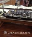 Lot: 15-3-7583: (1) Jewelry Display Case Jewerly  Cases 