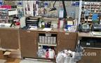 Lot: 15-3-7693: (1) Jewelry Display Case Jewerly  Cases 