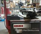 Lot: 15-3-8063: (1) Coats 7060AX Rim clamp tire changer 