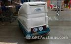 Lot: 15-3-8179: (1) Tennant 7200 Ride on Floor Scrubber/Sweeper 