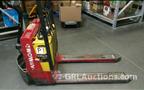 Lot: 15-3-8399: (1) Raymond 102T-F45L Electric Pallet Jack 