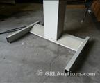 Lot: 15-7-8749: (1) Topcon Pre-Test Table 