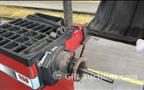 Lot: 15-3-8818: (1) Coats 950 Electric Wheel Balancer 