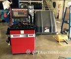 Lot: 15-3-9418: (1) Coats 950 Electric Wheel Balancer 