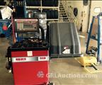 Lot: 15-3-9418: (1) Coats 950 Electric Wheel Balancer 