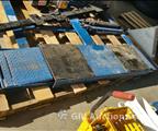 Lot: 15-3-9501: (1) Rotary 6000 # Automotive Pad Lift 