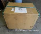Lot: 15-7-9974: (1) Topcon SL-1E 