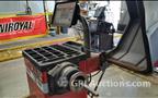 Lot: 15-3-10506: (1) Coats 950 Electric Wheel Balancer (1) Coats 950 Electric Wheel Balancer 