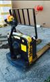 Lot: 15-3-10652: (1) Yale MPB040 - Pallet Jack 