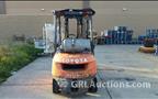 Lot: 15-3-10077: (1) Toyota 7FGU20 Propane Forklift 