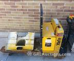 Lot: 15-3-10071: (1) Yale MPW060LEN24T2748 Electric Pallet Jack 