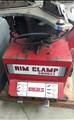 Lot: 15-3-11117: (1) Coats 5060AX Rim clamp tire changer 