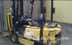 Lot: 15-3-11395: (1) Yale GLP040AFNUAF084  Propane Forklift 