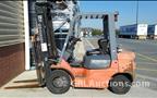 Lot: 15-3-11920: (1) Toyota 7FGU25  Propane Forklift 